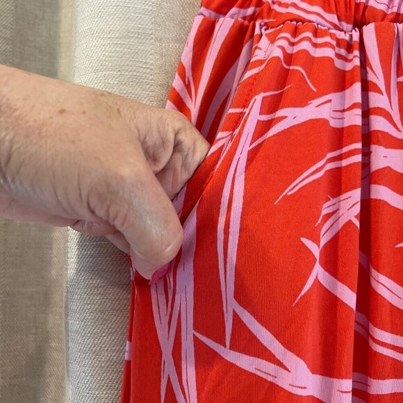 Robert Louis Tiered Red & Pink Maxi Skirt with palm design, Size Small - Picture 7 of 7